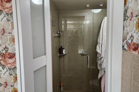 Condo in Bradenton, Florida, 3 bedrooms  № 1824974 - photo 22