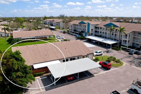 Condo in Bradenton, Florida, 2 bedrooms  № 1414175 - photo 23