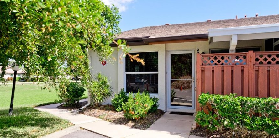 Condo in Bradenton, Florida, 2 bedrooms № 1414175