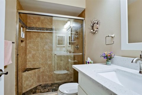 Condo in Bradenton, Florida, 2 bedrooms  № 1414175 - photo 17
