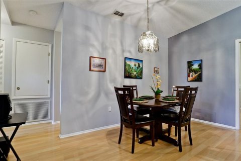 Condo in Bradenton, Florida, 2 bedrooms  № 1414175 - photo 5