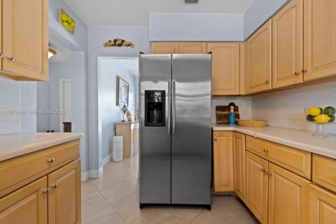 Villa ou maison à vendre à Cutler Bay, Floride: 4 chambres, 164.62 m2 № 2049707 - photo 30