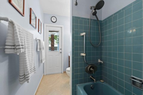 Купить виллу или дом в Катлер-Бей, Флорида 4 спальни, 164.62м2, № 2049707 - фото 7