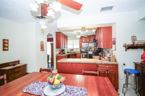 Villa ou maison à vendre à Dunnellon, Floride: 3 chambres, 149.02 m2 № 1586921 - photo 8