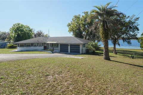 Villa ou maison à vendre à Dunnellon, Floride: 3 chambres, 149.02 m2 № 1586921 - photo 1
