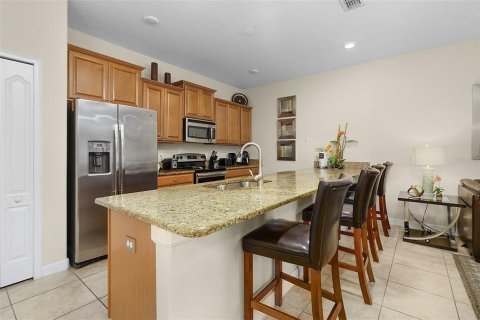 Townhouse in STOREY LAKE in Kissimmee, Florida 4 bedrooms, 177.81 sq.m. № 1192659 - photo 26