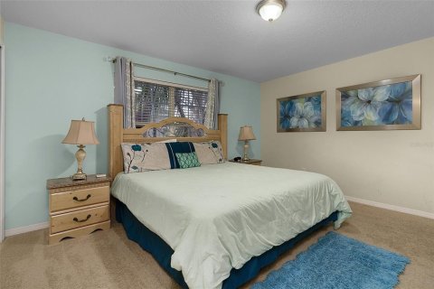 Townhouse in STOREY LAKE in Kissimmee, Florida 4 bedrooms, 177.81 sq.m. № 1192659 - photo 13