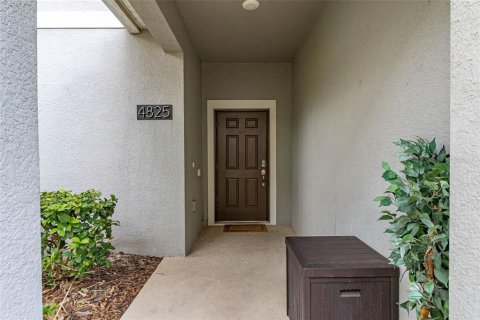 Townhouse in STOREY LAKE in Kissimmee, Florida 4 bedrooms, 177.81 sq.m. № 1192659 - photo 24