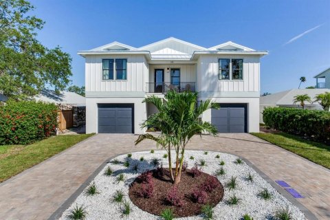Купить виллу или дом в Сарасота, Флорида 3 комнаты, 238.57м2, № 2302134 - фото 11
