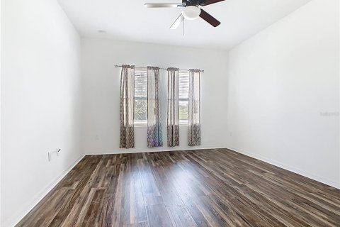 House in Haines City, Florida 3 bedrooms, 153.75 sq.m. № 1904498 - photo 25