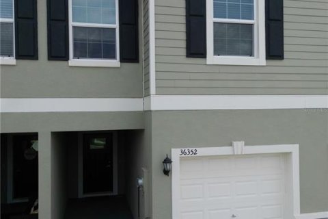 Touwnhouse à louer à Zephyrhills, Floride: 3 chambres, 151.8 m2 № 2156467 - photo 27