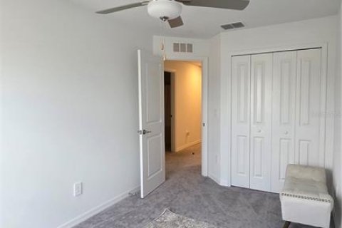 Touwnhouse à louer à Zephyrhills, Floride: 3 chambres, 151.8 m2 № 2156467 - photo 12