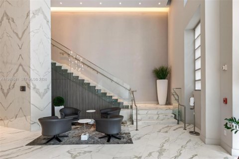 Condo in Hollywood, Florida, 3 bedrooms  № 2033564 - photo 30