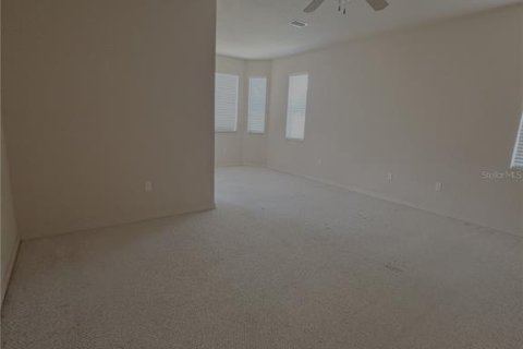 Casa en venta en Orlando, Florida, 4 dormitorios, 214.88 m2 № 1858387 - foto 9