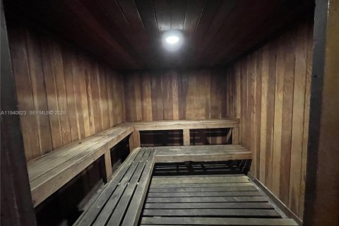 Снять в аренду кондоминиум в Холливуд, Флорида 2 спальни, 117.24м2, № 2003414 - фото 15