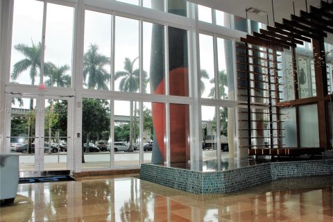 Copropriété à louer à Miami, Floride: 2 chambres, 88.44 m2 № 2435227 - photo 23