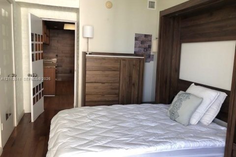 Copropriété à louer à Miami, Floride: 2 chambres, 88.44 m2 № 2435227 - photo 4