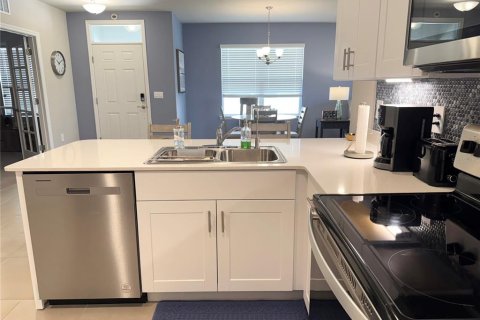 Casa en venta en Port Charlotte, Florida, 2 dormitorios, 139.35 m2 № 1886328 - foto 12