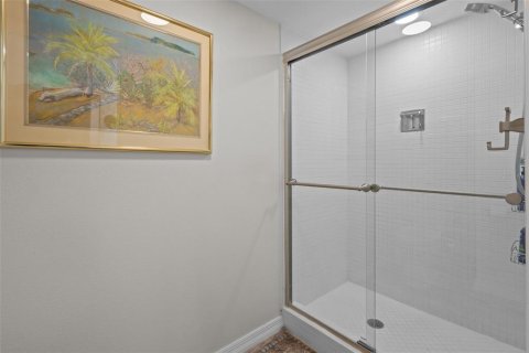 Condo in Clearwater, Florida, 2 bedrooms № 2203422 - photo 16