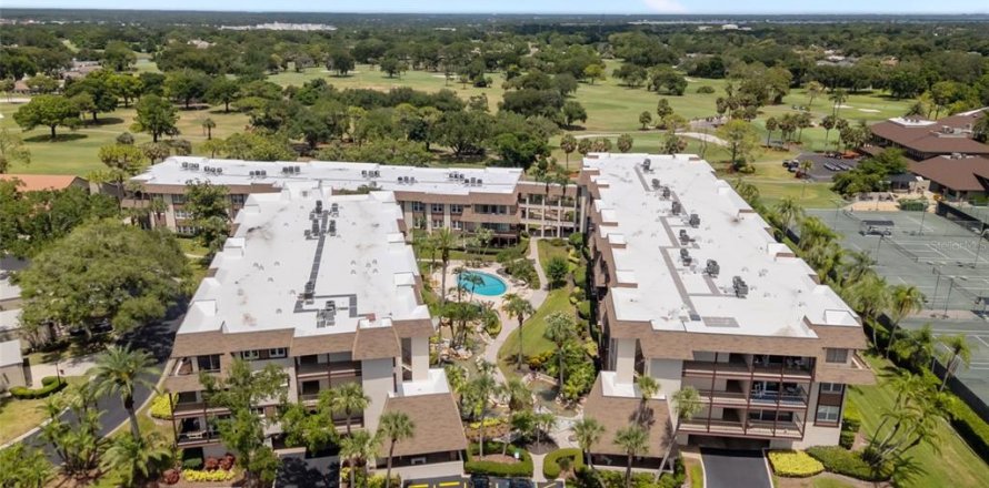 Condo in Clearwater, Florida, 2 bedrooms № 2203422