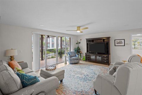Condo in Clearwater, Florida, 2 bedrooms № 2203422 - photo 9