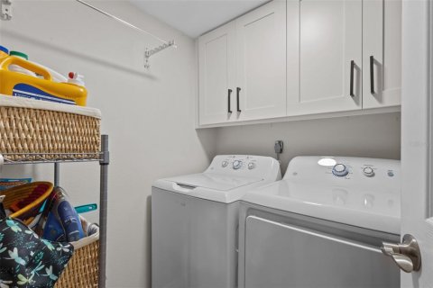 Condo in Clearwater, Florida, 2 bedrooms № 2203422 - photo 20