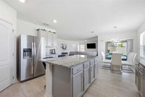 Casa en venta en Mount Dora, Florida, 4 dormitorios, 253.16 m2 № 2217113 - foto 14