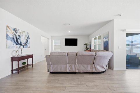 Casa en venta en Mount Dora, Florida, 4 dormitorios, 253.16 m2 № 2217113 - foto 21