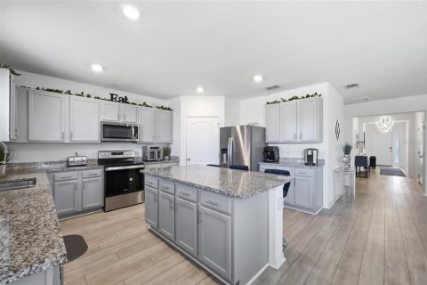 Casa en venta en Mount Dora, Florida, 4 dormitorios, 253.16 m2 № 2217113 - foto 11