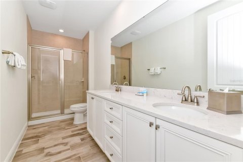 Townhouse in Kissimmee, Florida 4 bedrooms, 159.05 sq.m. № 1735275 - photo 6