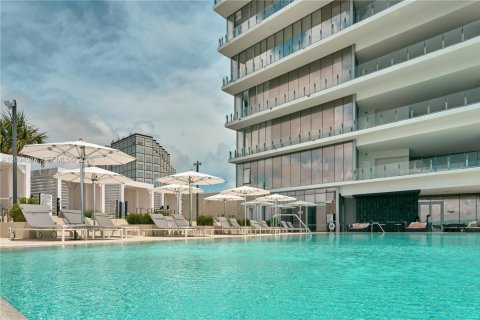 Condo in Miami, Florida, 1 bedroom  № 2381383 - photo 25