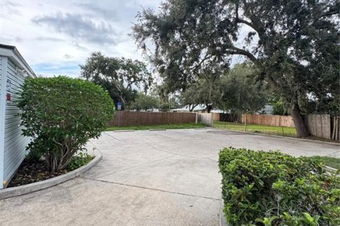 Commercial property in Kissimmee, Florida 136.38 sq.m. № 1856777 - photo 12