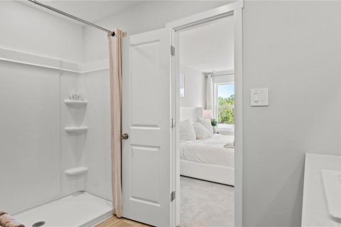 Townhouse in Winter Haven, Florida 3 bedrooms, 132.2 sq.m. № 2211010 - photo 21