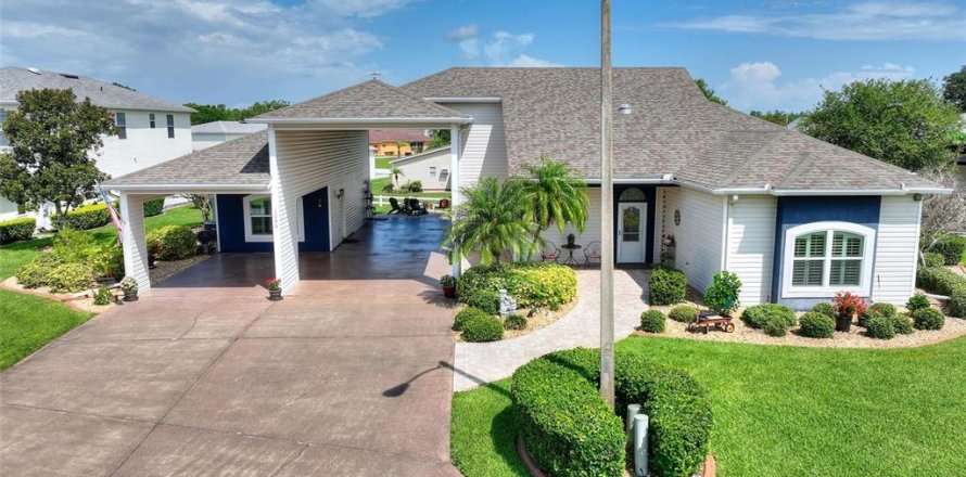 Villa ou maison à Polk City, Floride 2 chambres, 198.25 m2 № 1761203