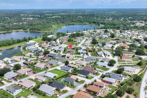 Villa ou maison à vendre à Polk City, Floride: 2 chambres, 198.25 m2 № 1761203 - photo 8