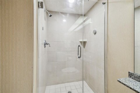 Condominio en venta en Palm Harbor, Florida, 2 dormitorios, 112.41 m2 № 2127989 - foto 26