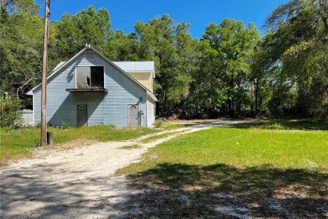 Casa en venta en Homosassa, Florida, 1 dormitorio, 227.42 m2 № 1283583 - foto 2