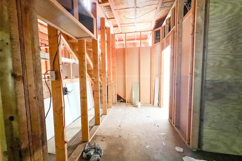 Casa en venta en Homosassa, Florida, 1 dormitorio, 227.42 m2 № 1283583 - foto 8