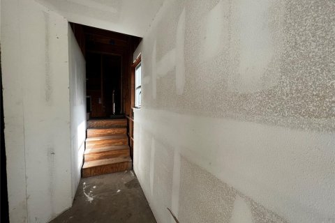Casa en venta en Homosassa, Florida, 1 dormitorio, 227.42 m2 № 1283583 - foto 5