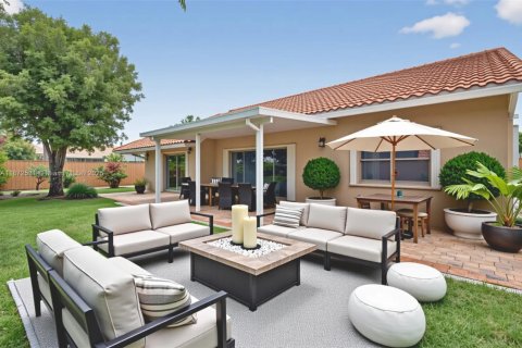 Villa ou maison à louer à Boynton Beach, Floride: 4 chambres, 195.28 m2 № 1932742 - photo 15