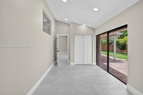 Villa ou maison à louer à Boynton Beach, Floride: 4 chambres, 195.28 m2 № 1932742 - photo 14