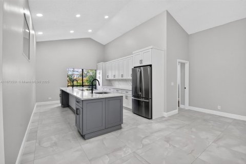 Villa ou maison à louer à Boynton Beach, Floride: 4 chambres, 195.28 m2 № 1932742 - photo 9