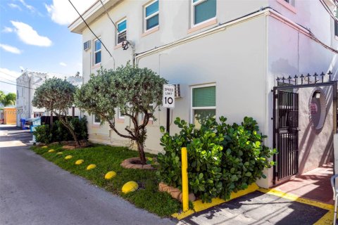 Hotel in Hollywood, Florida № 1729800 - photo 21