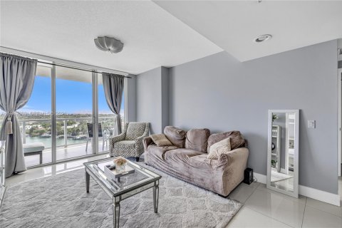 Купить кондоминиум в Майами-Бич, Флорида 2 спальни, 87.51м2, № 2005580 - фото 12