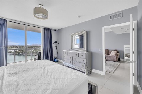 Купить кондоминиум в Майами-Бич, Флорида 2 спальни, 87.51м2, № 2005580 - фото 25