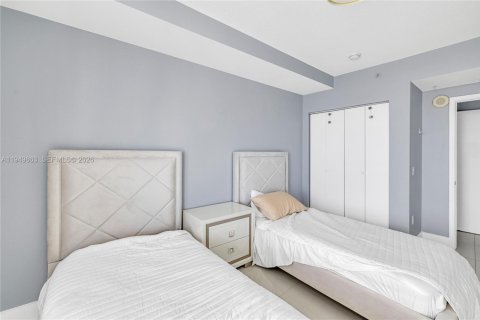 Купить кондоминиум в Майами-Бич, Флорида 2 спальни, 87.51м2, № 2005580 - фото 28