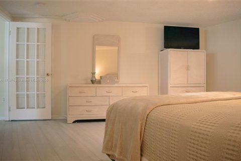 Condominio en venta en Miami Beach, Florida, 1 dormitorio, 77.11 m2 № 1472762 - foto 14