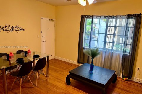 Снять в аренду квартиру в Майами-Бич, Флорида 1 спальня, 52.95м2, № 2004849 - фото 5