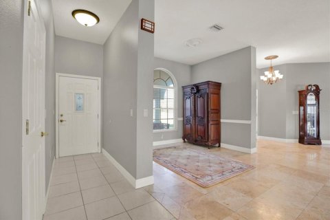House in Weeki Wachee, Florida 3 bedrooms, 258.27 sq.m. № 2430333 - photo 15