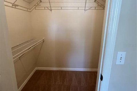 Condominio en alquiler en Sarasota, Florida, 1 dormitorio, 76.37 m2 № 2122074 - foto 13
